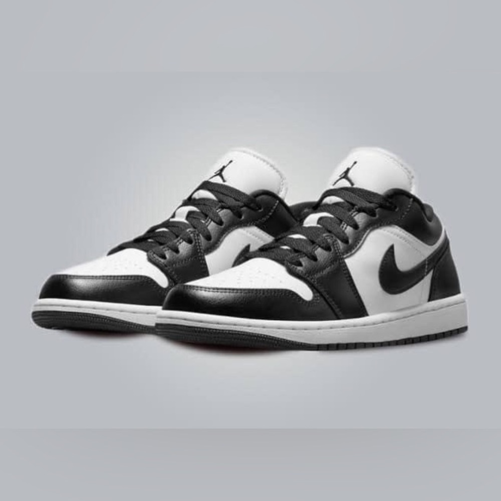 Air Jordan 1 Low “Panda”